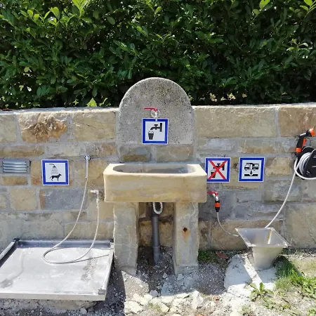 אתר קמפינג Jakomin