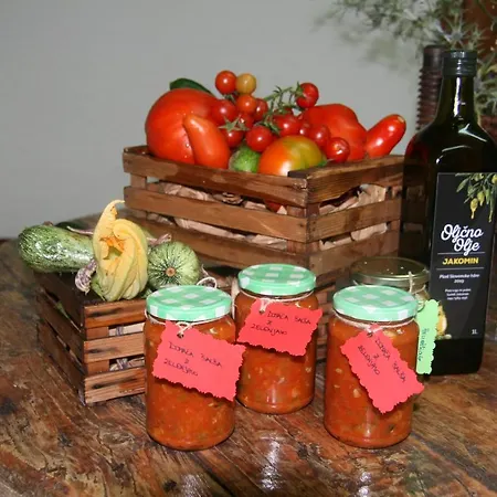 Jakomin * Capodistria