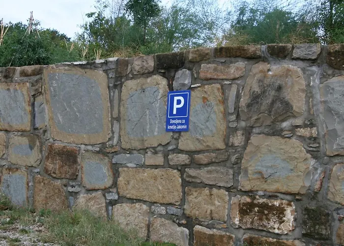 Jakomin * Κόπερ